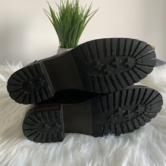 Steve Madden Black/Grey Ankle Boots - Picture 3 of 8